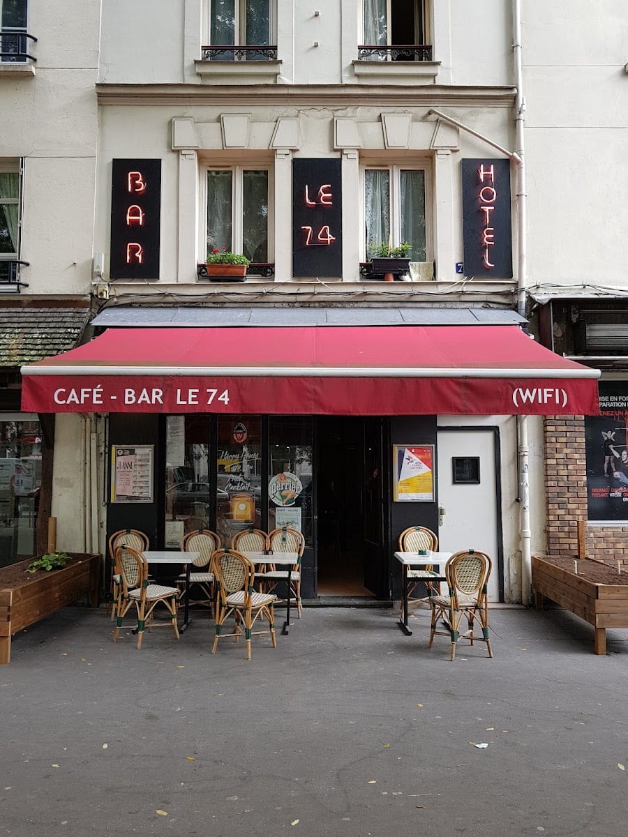 Le 74 Bar