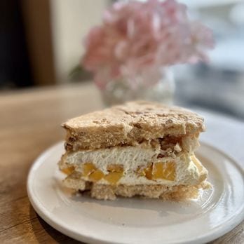 Maxim Bakery & Restaurant, photo 4