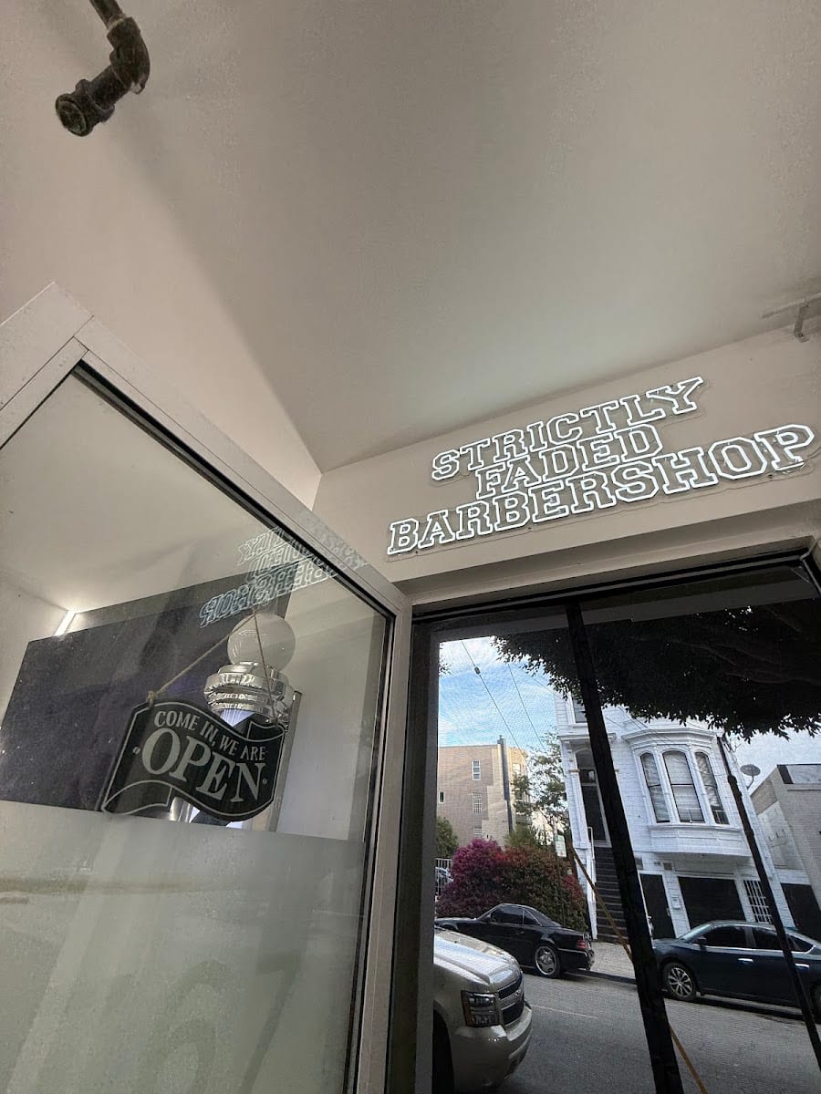 Strictly Faded Barbershop, photo 3