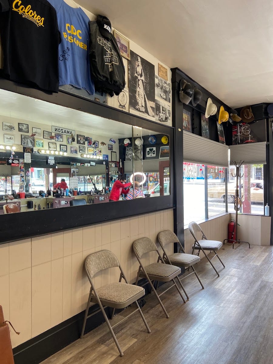 Amazon Barber Shop, photo 3