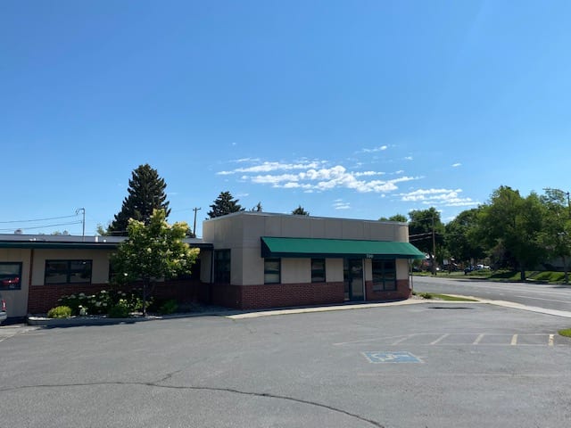 Capital City Dentistry | April Walsh DMD and Matt Michelotti DDS