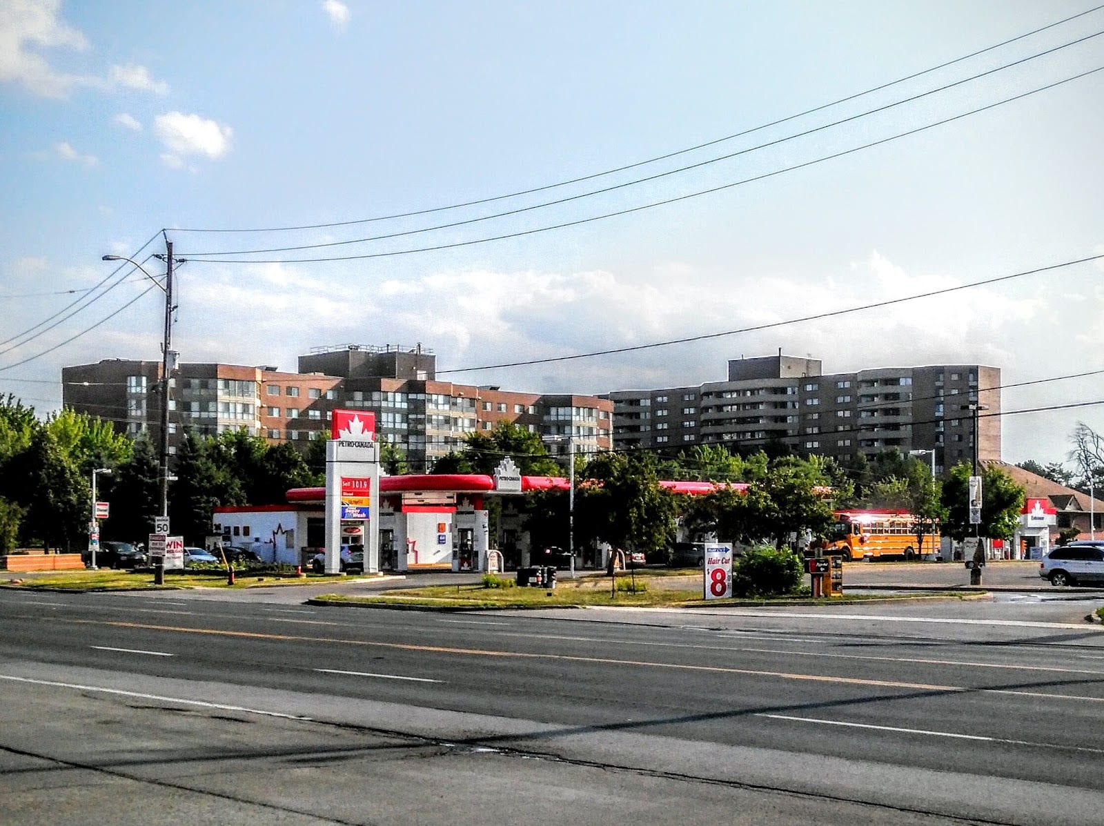 Petro-Canada & Car Wash, photo 3