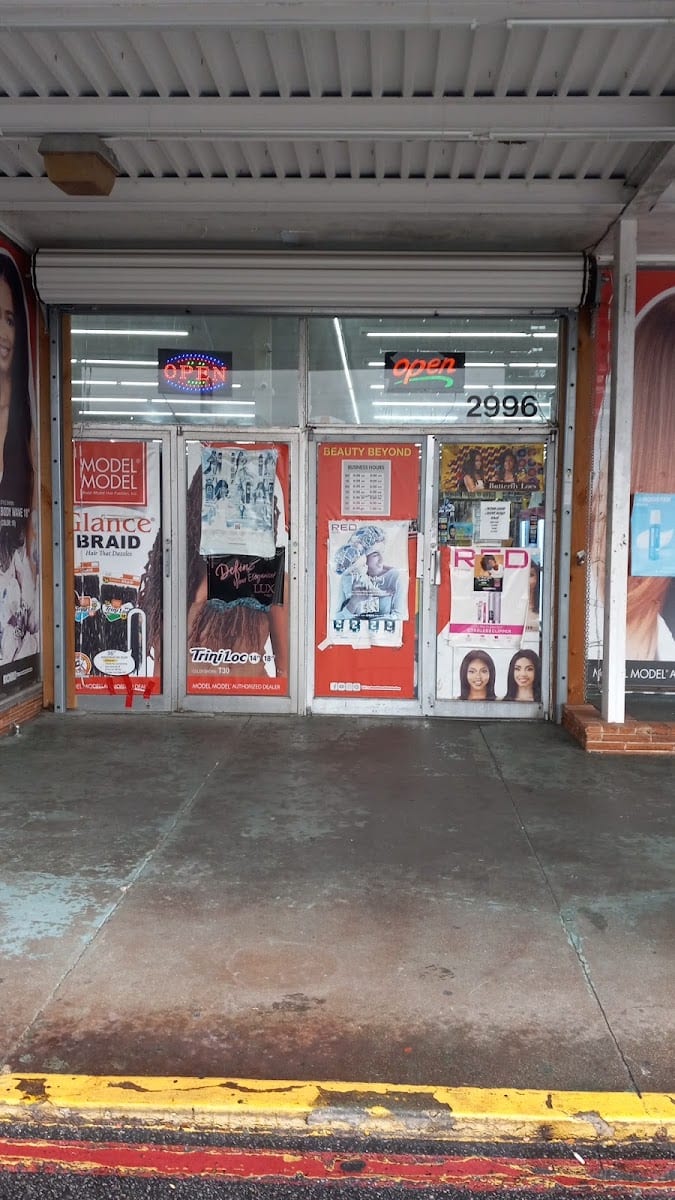 Beauty & Beyond Beauty Supply, photo 2
