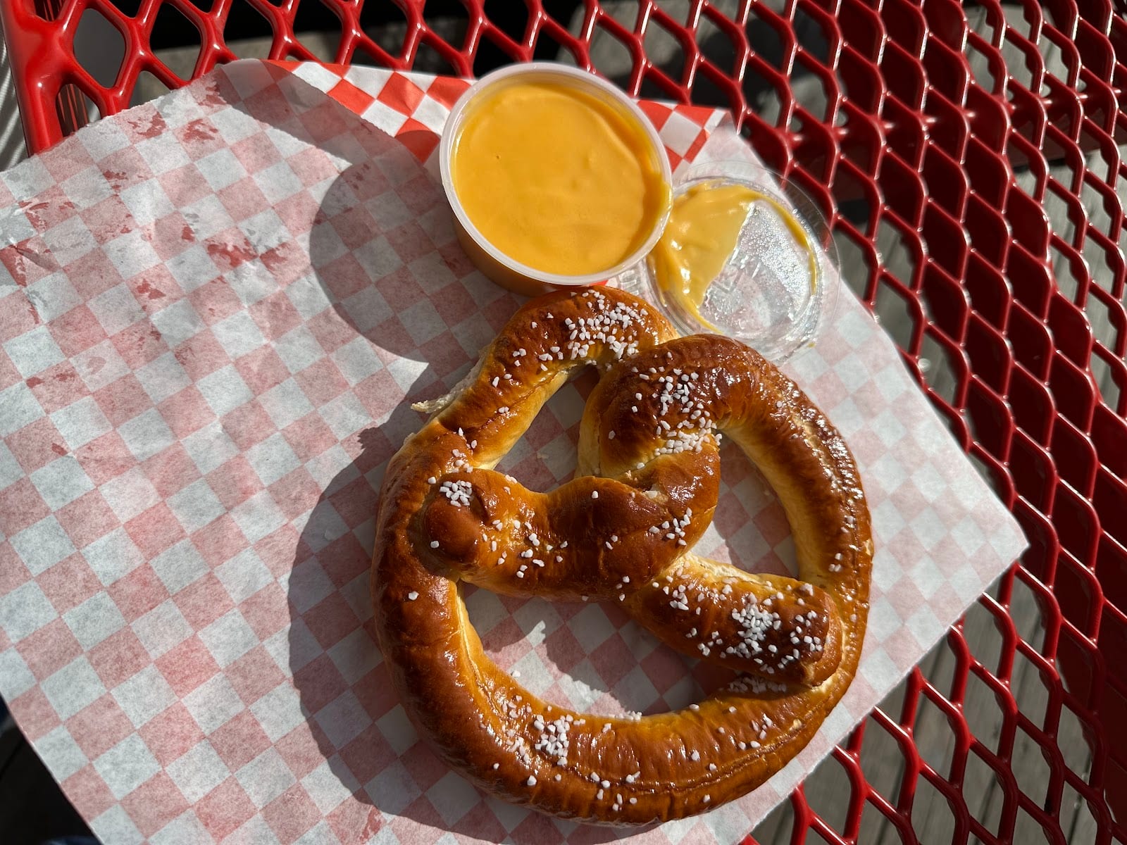 Aunt Fanny's Hot Pretzels, photo 3