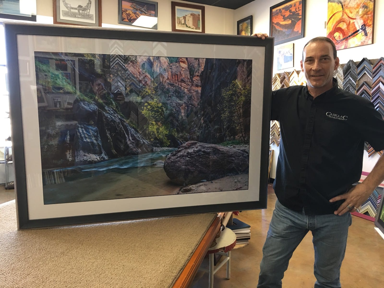 CadillaC Art & Frame, photo 4