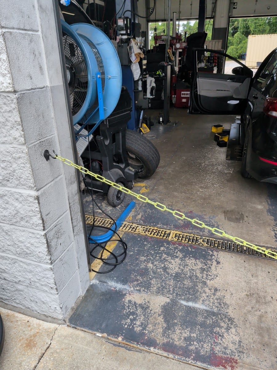 Walmart Auto Care Center, photo 3