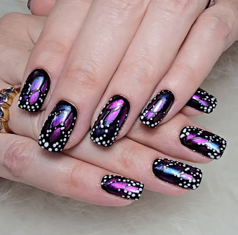 Custom Nails by Design