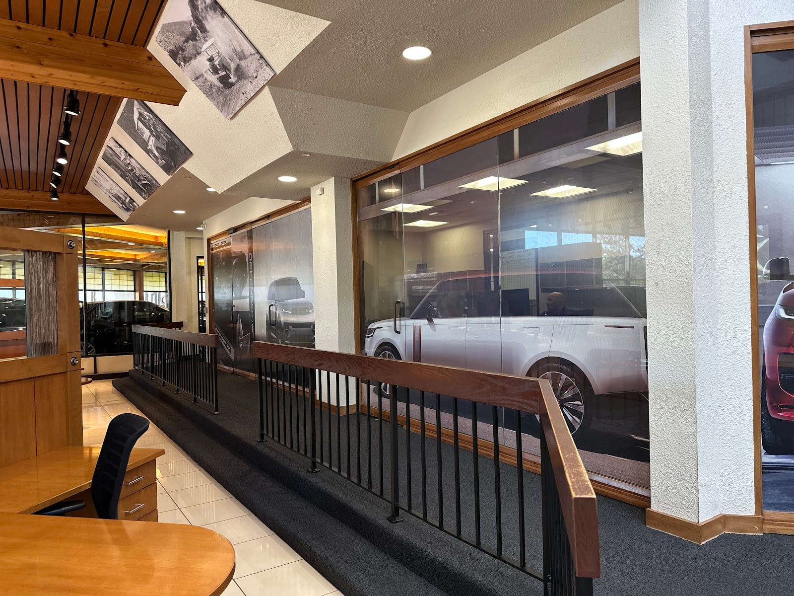 Land Rover Paramus Service and Parts