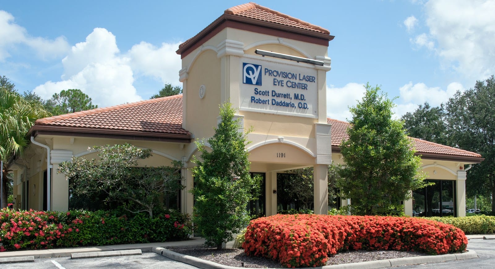Dr. Robert V. Daddario, O.D.