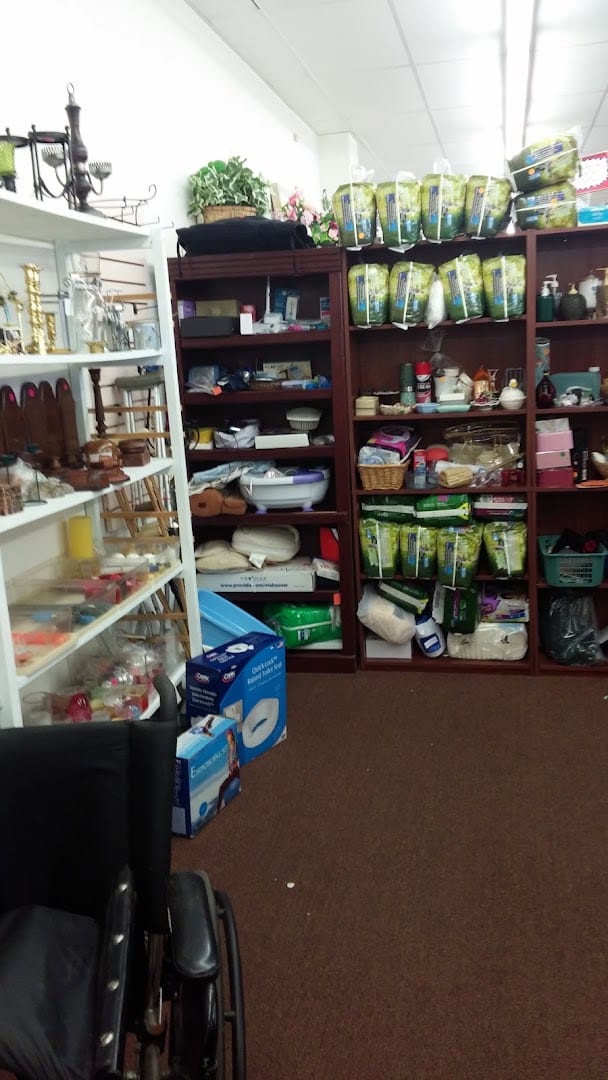 Legacy Thrift, photo 2
