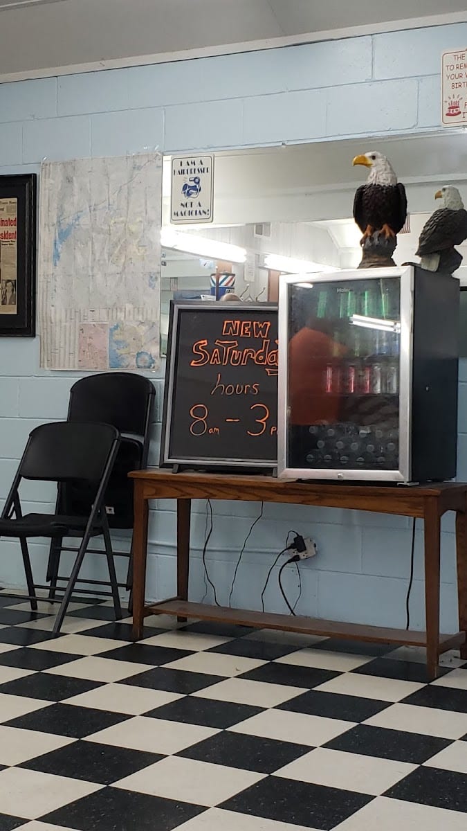 Mc Curry Barber & Style Shop