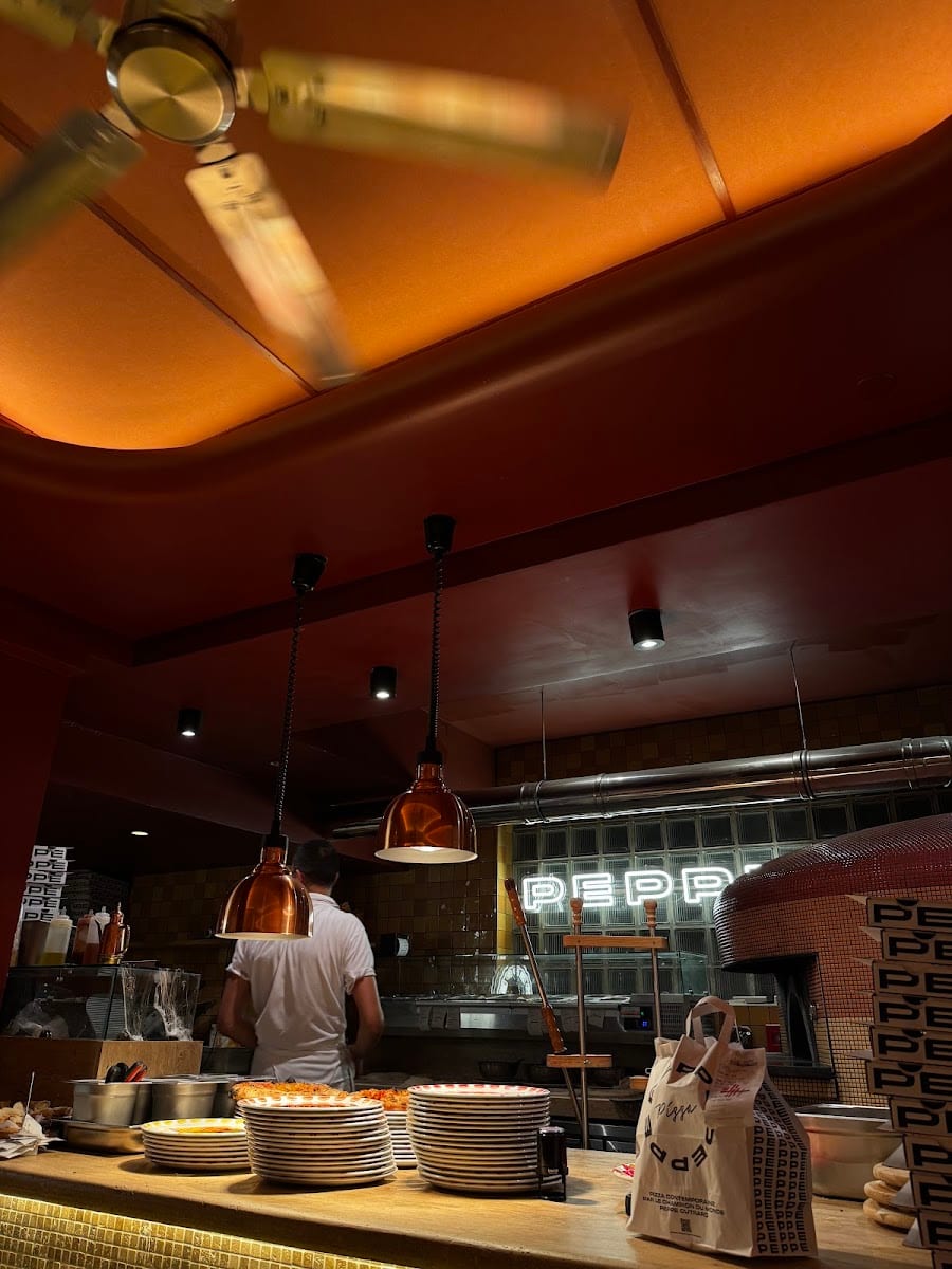 PEPPE PIZZERIA Paris 15