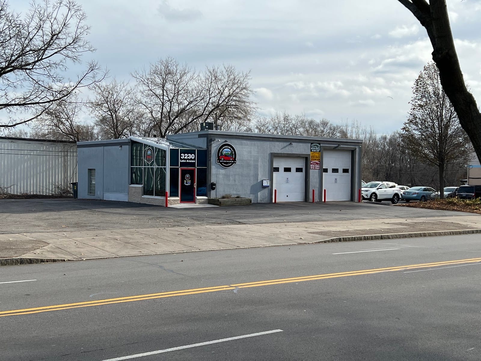 Riverside Auto Service and Sales, photo 2