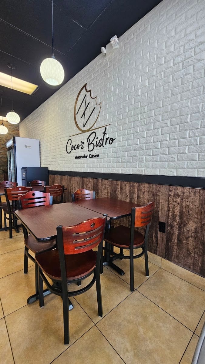 Coco's Bistro, photo 2
