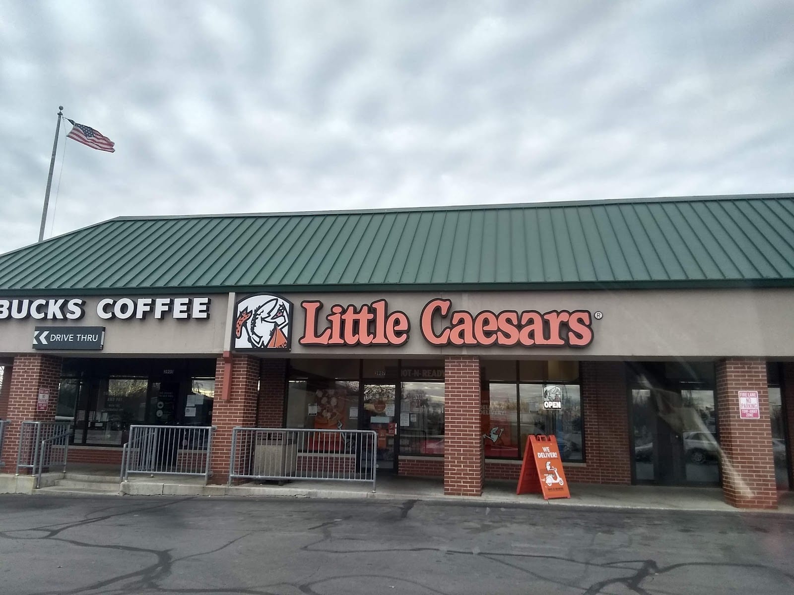 Little Caesars Pizza, photo 2