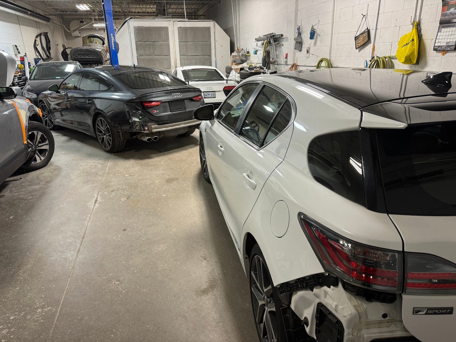 M&D Auto Body Shop