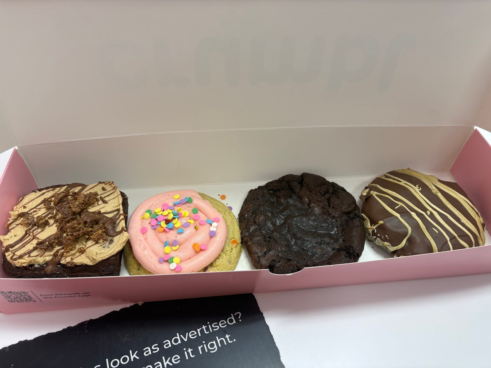 Crumbl Cookies, photo 4