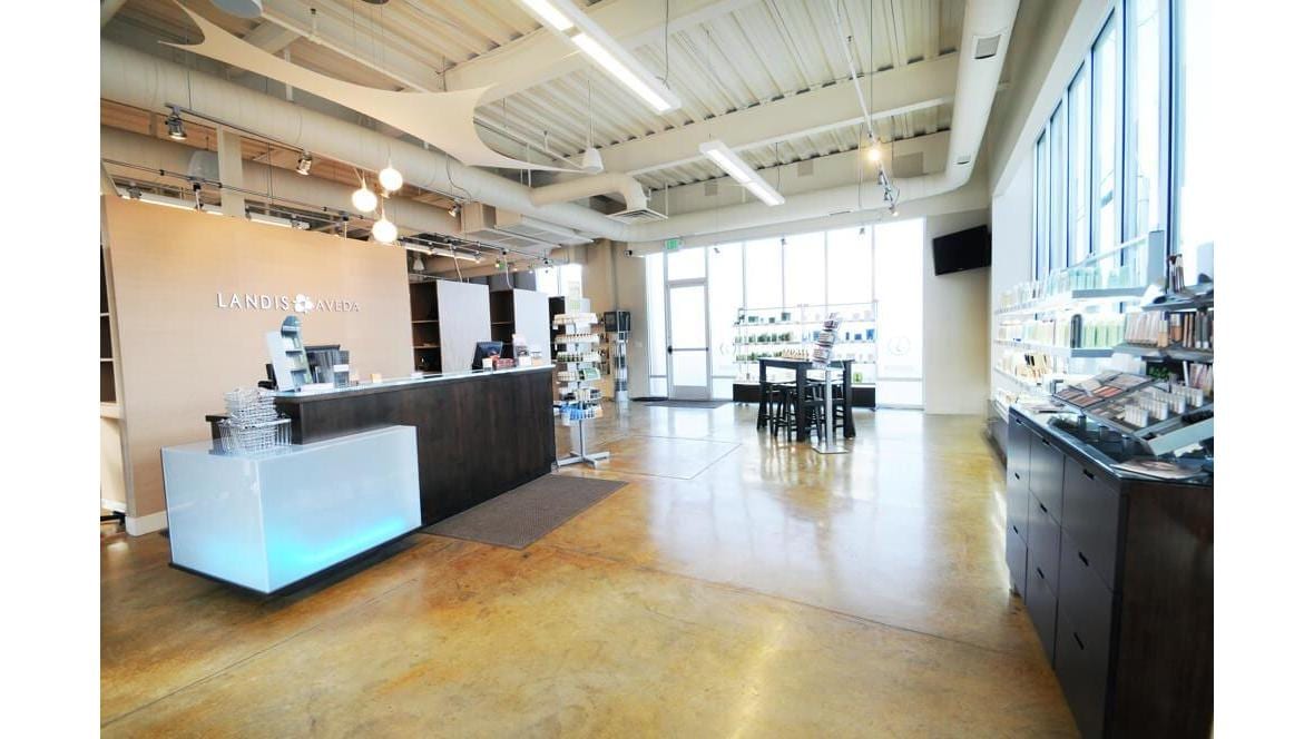 Landis Lifestyle Salon