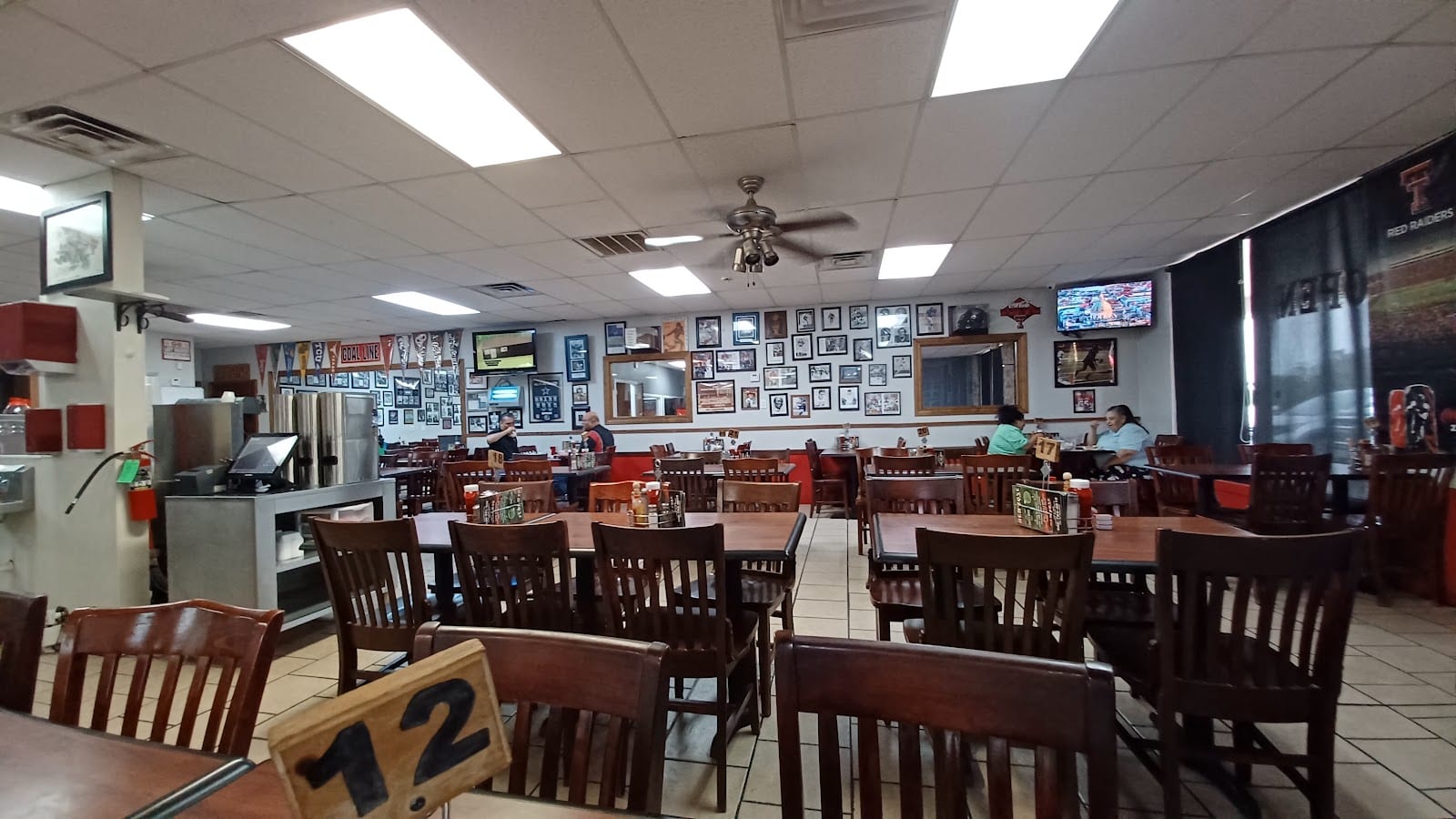 Red Zone Cafe, photo 4