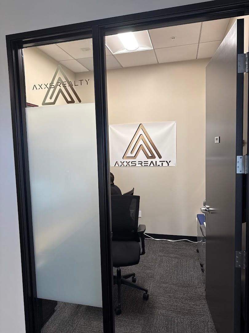 Robert Lee Phillips - AXXS Realty, photo 3