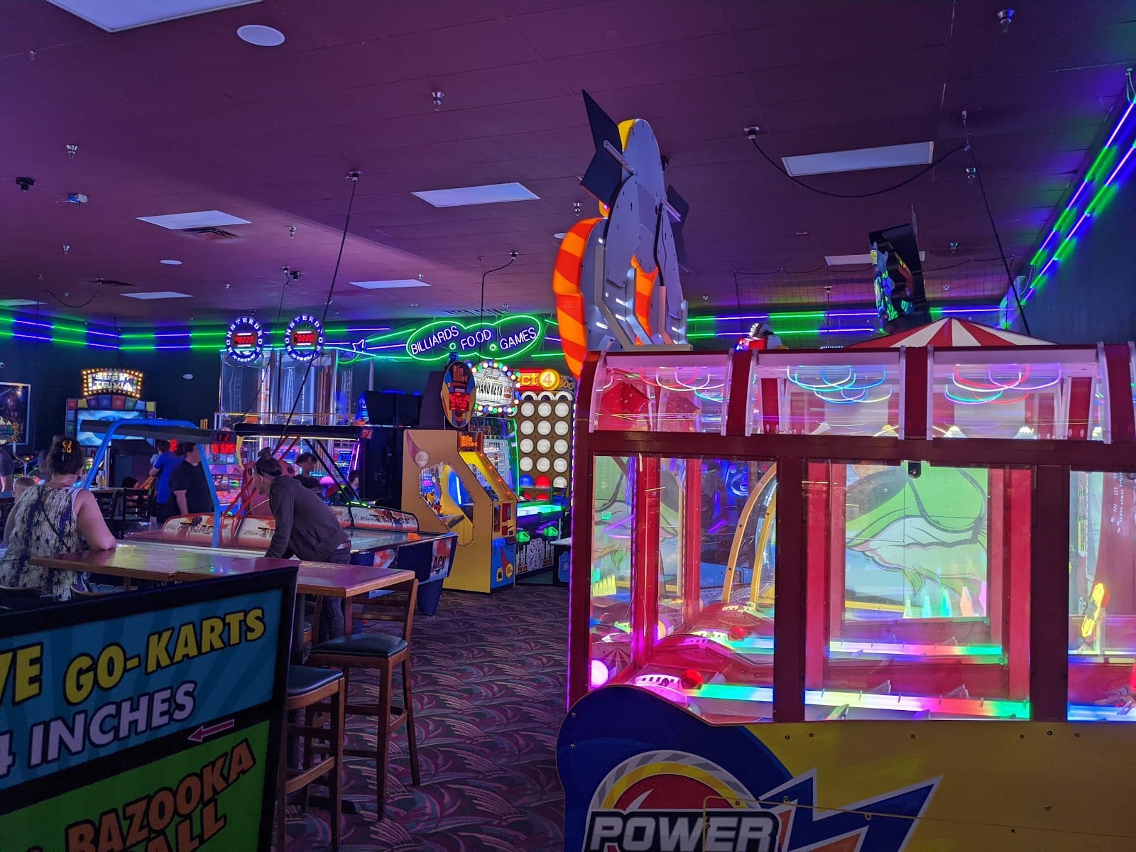 Livingston's Amusements