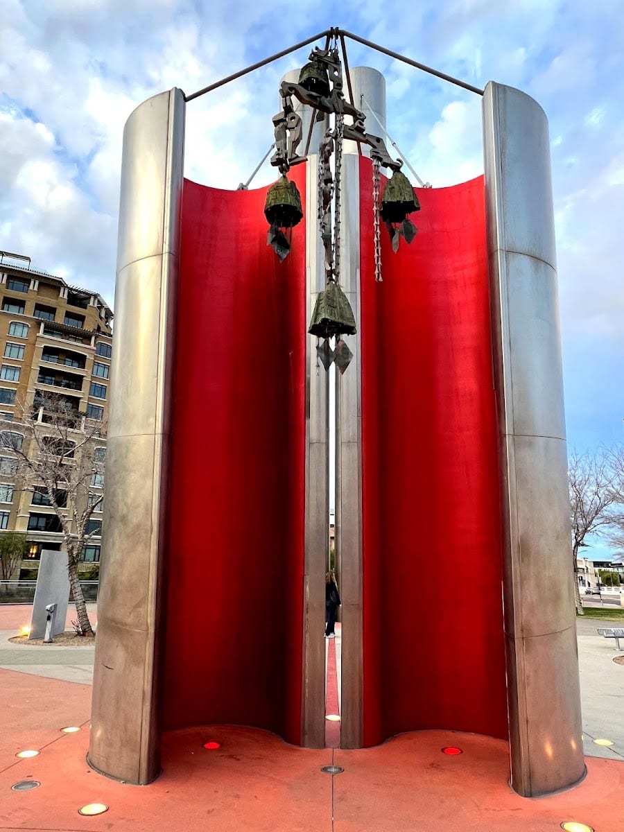 Solstice Park, Plaza, photo 2