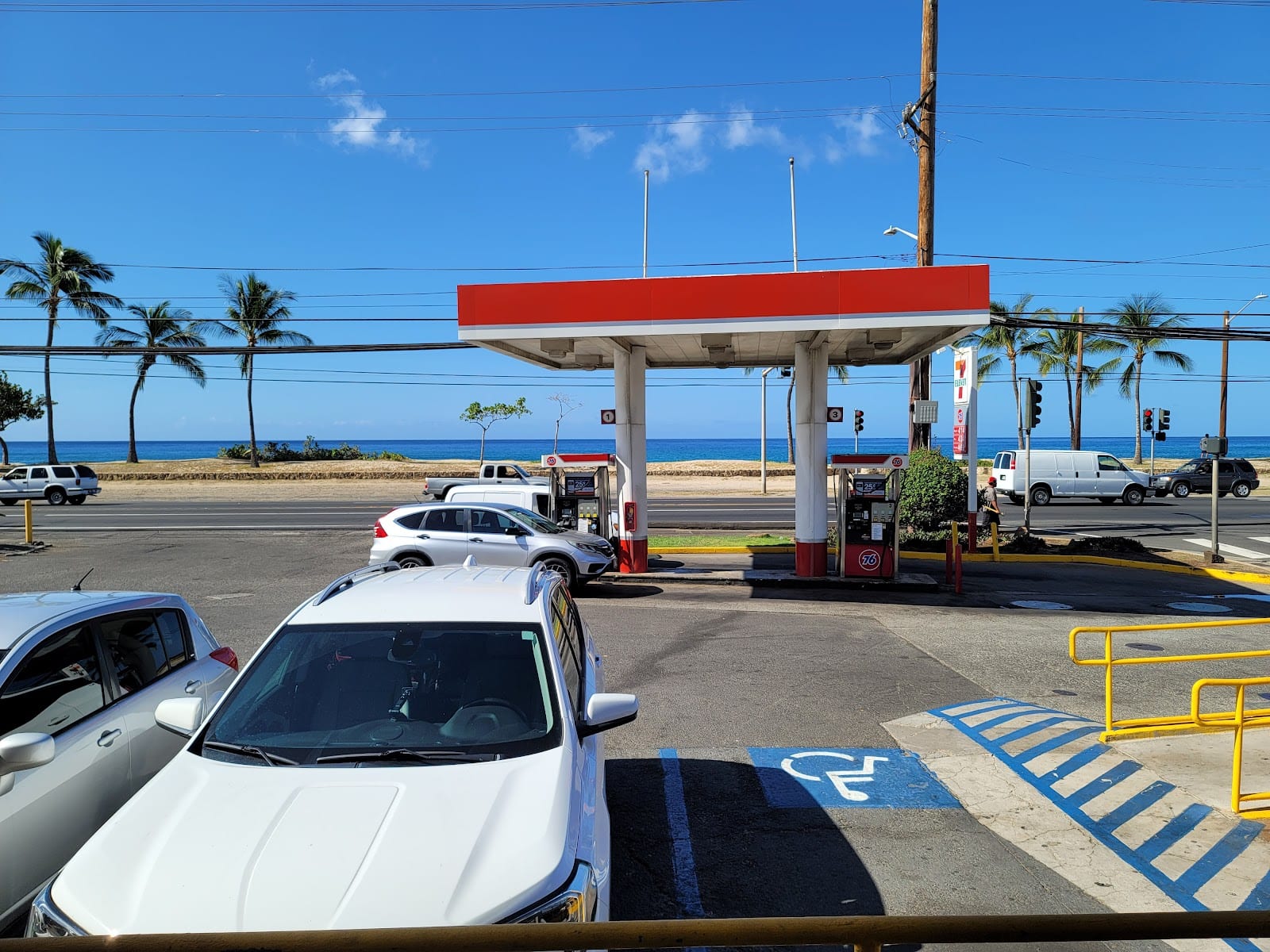 7-Eleven, photo 2