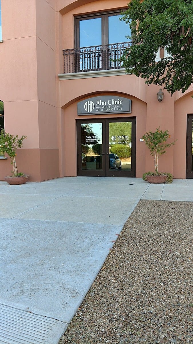 Ahn Clinic, photo 2