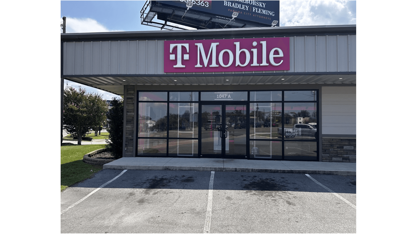 T-Mobile Authorized Retailer