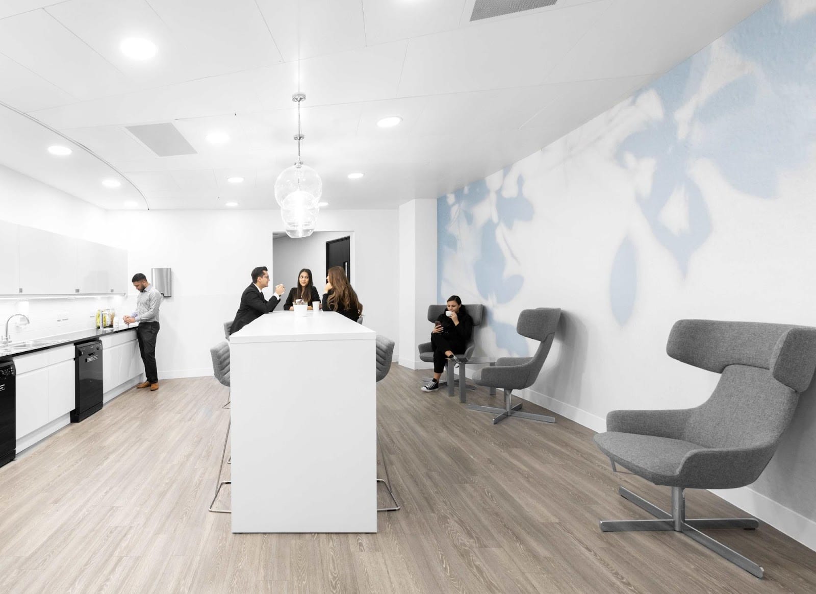 Signature by Regus - London, St Mary Axe 28th & 29th Floors, photo 4