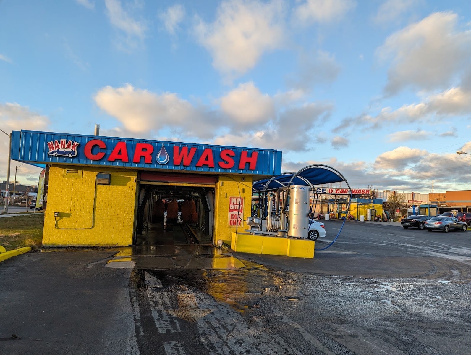 Nanak Car Wash, photo 4