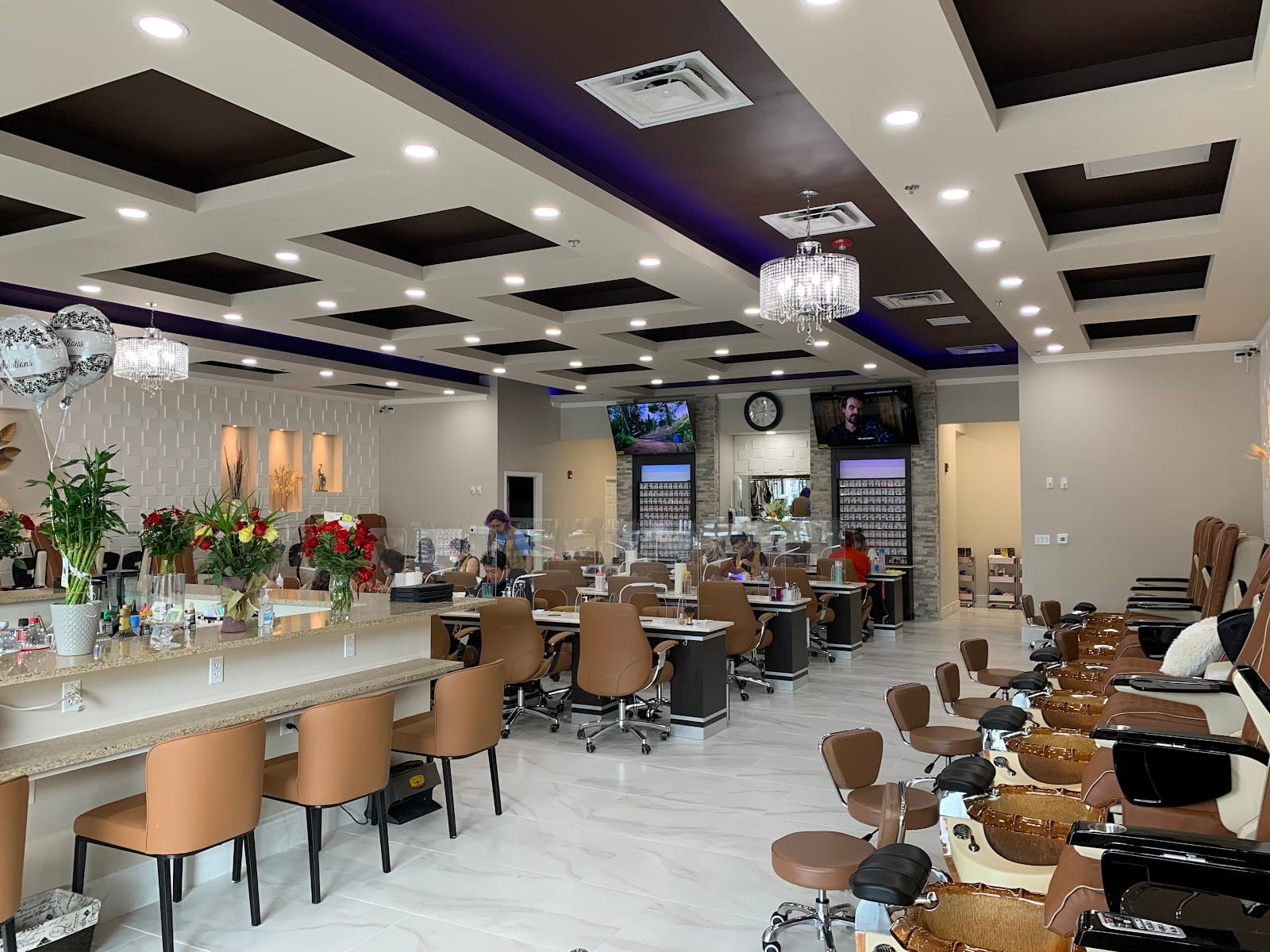 Touch Nail Bar
