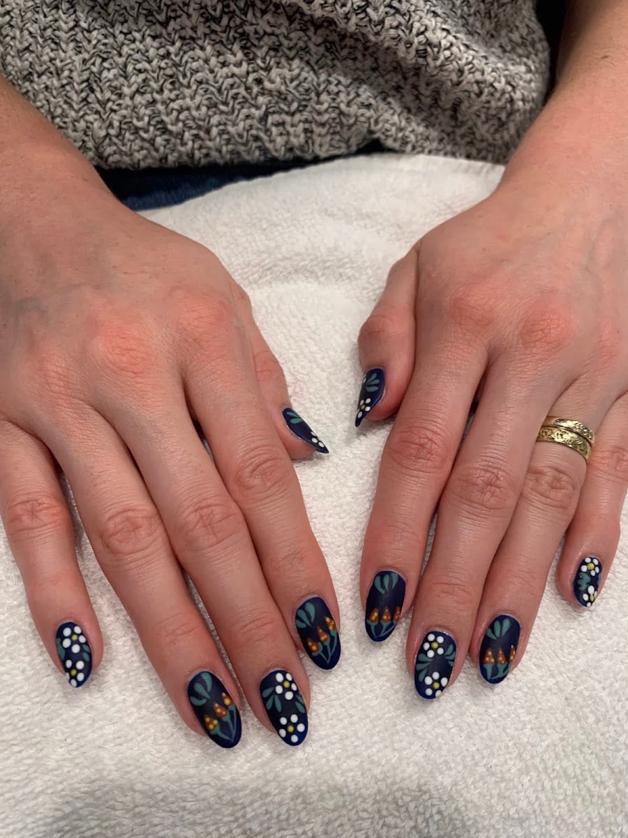 Lombard Nail Spa, photo 4