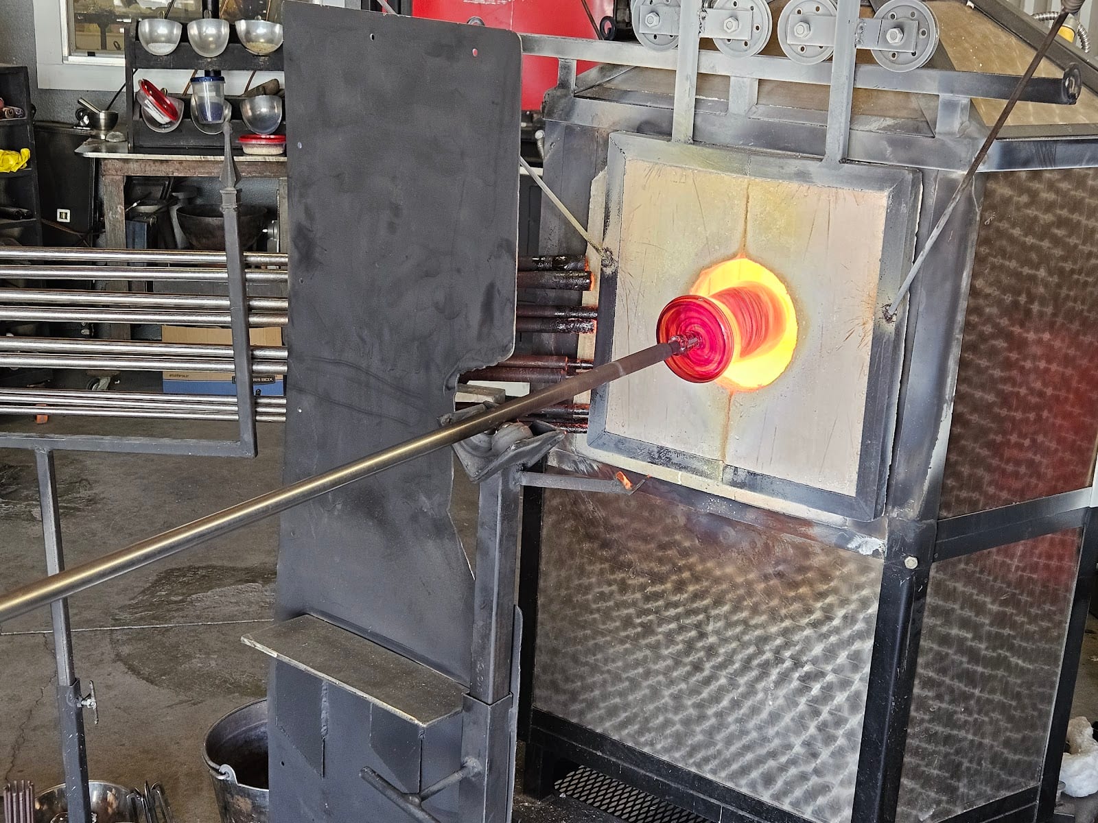 Denton Glass Station, photo 3