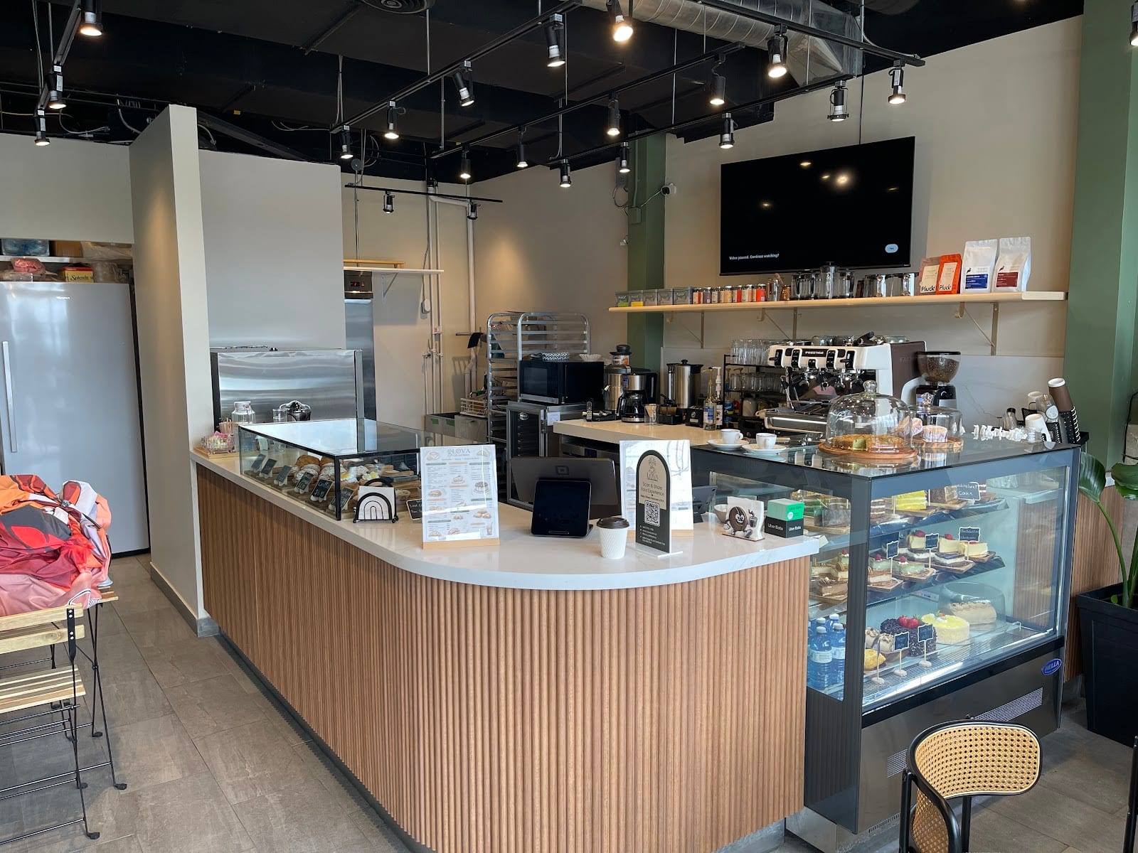 LOVA Cafe and Bakery/coffee shop, photo 2