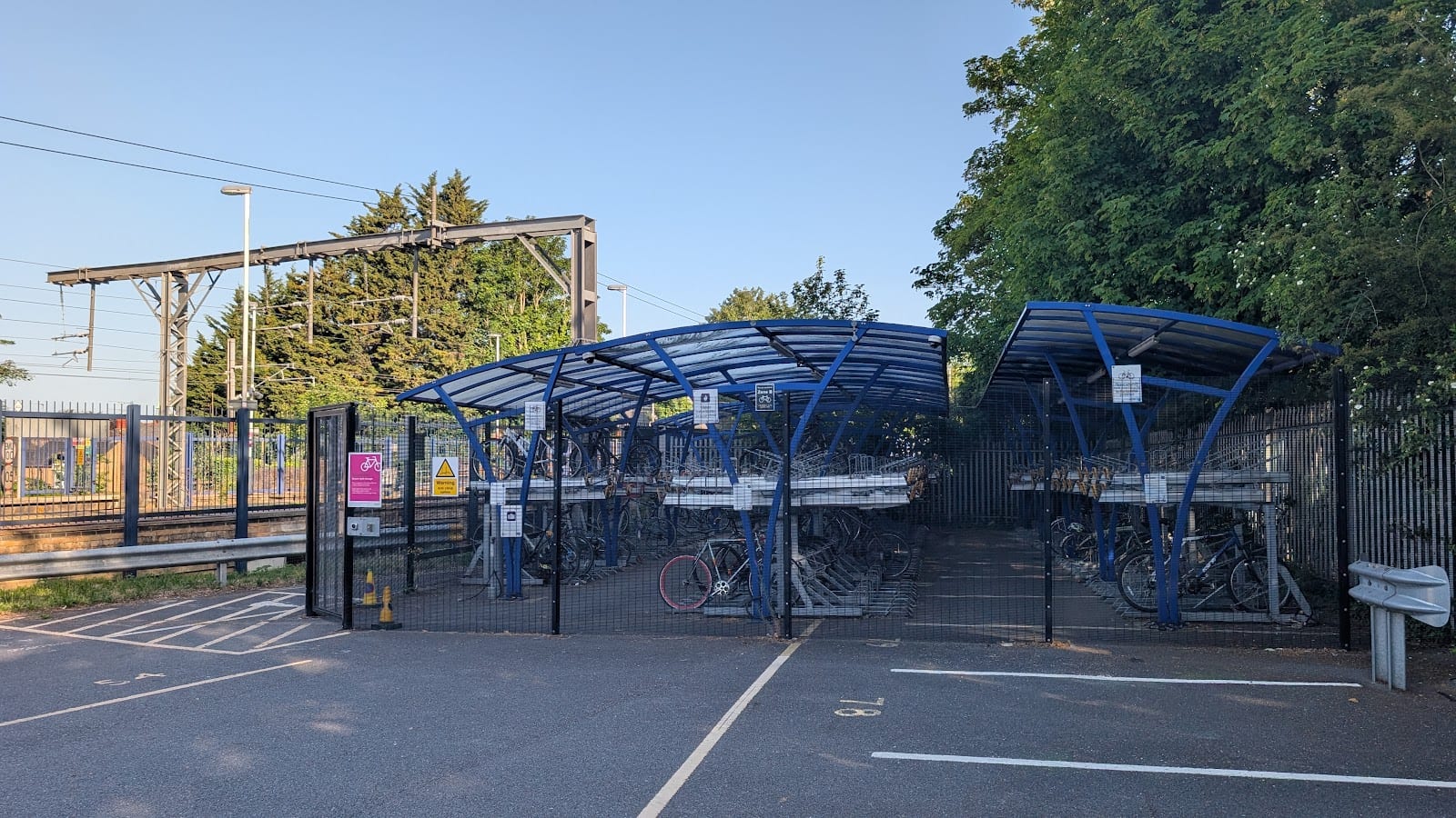 Harpenden Station East Side Car Park, photo 3