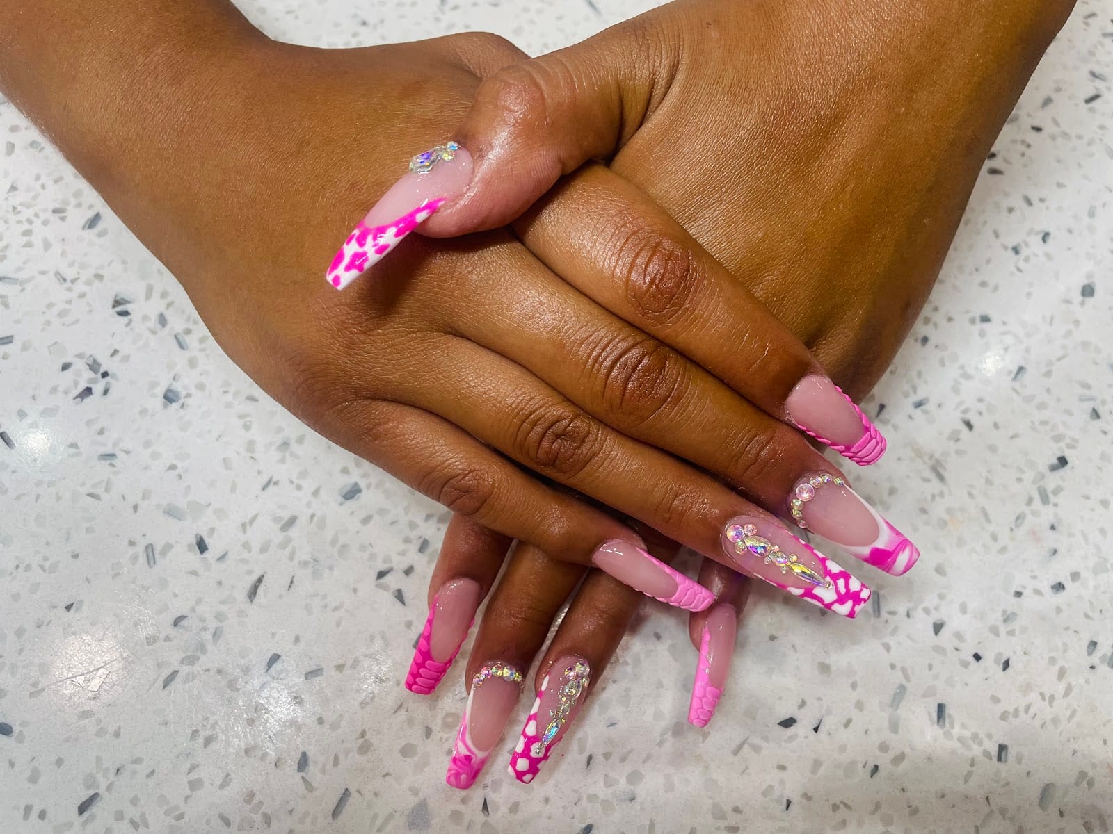 Nail Lounge & Spa