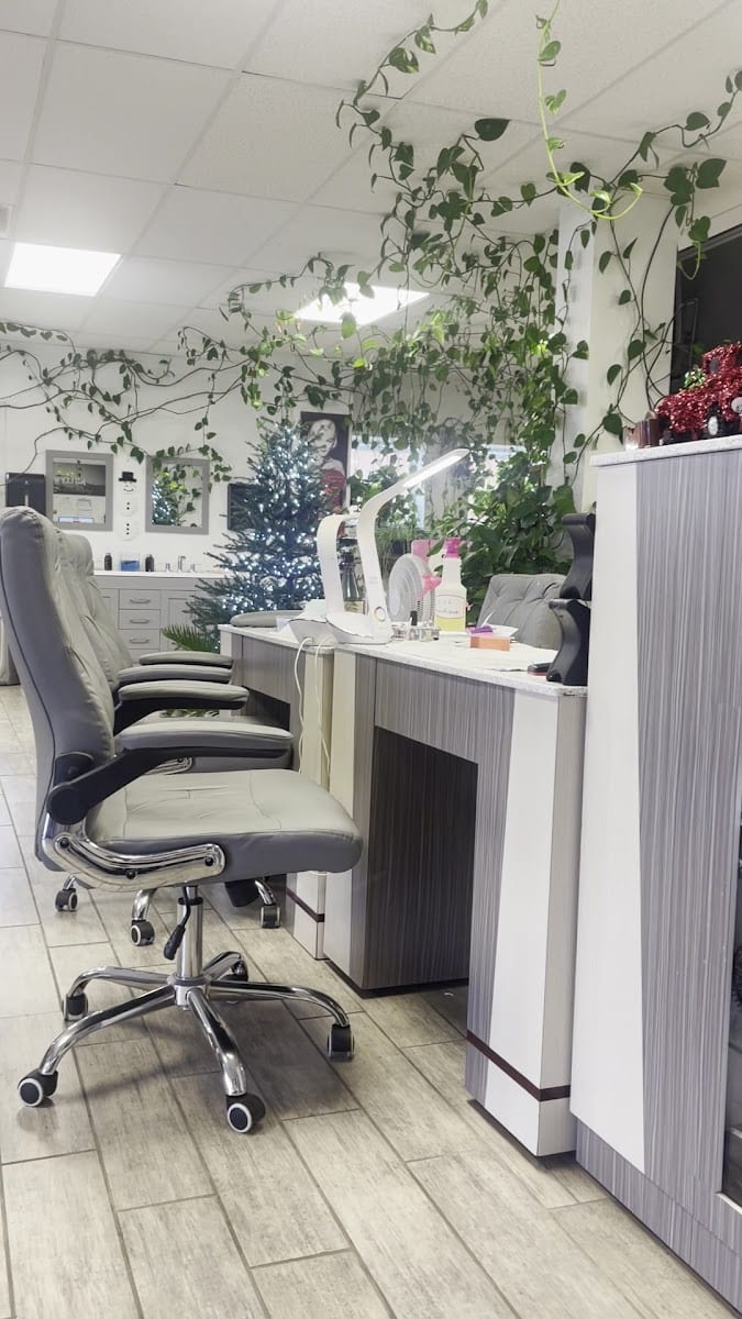 Marilyn's Nail and Spa, photo 3