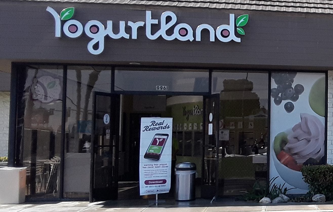 Yogurtland Huntington Beach, photo 2