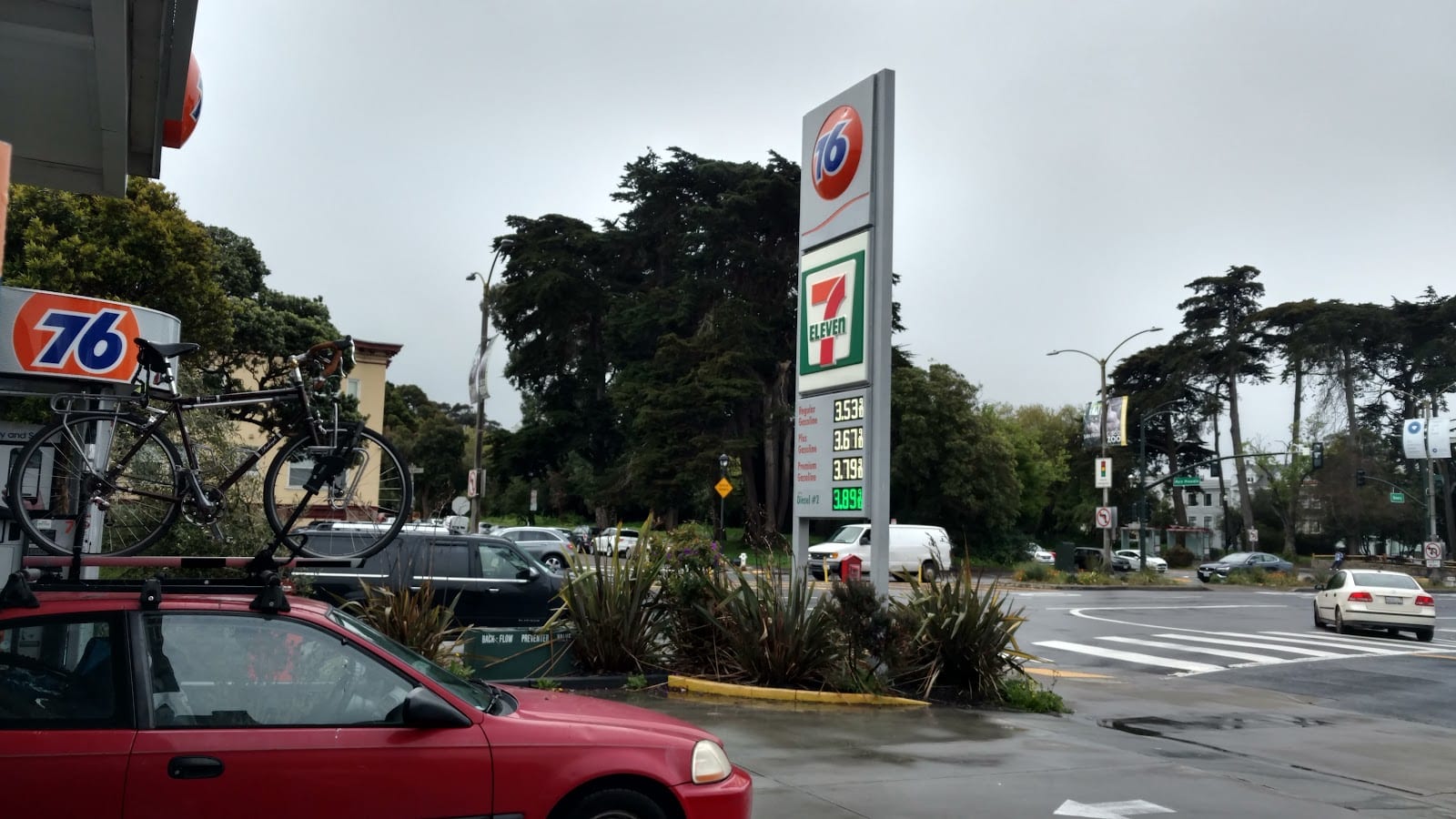 76, photo 3