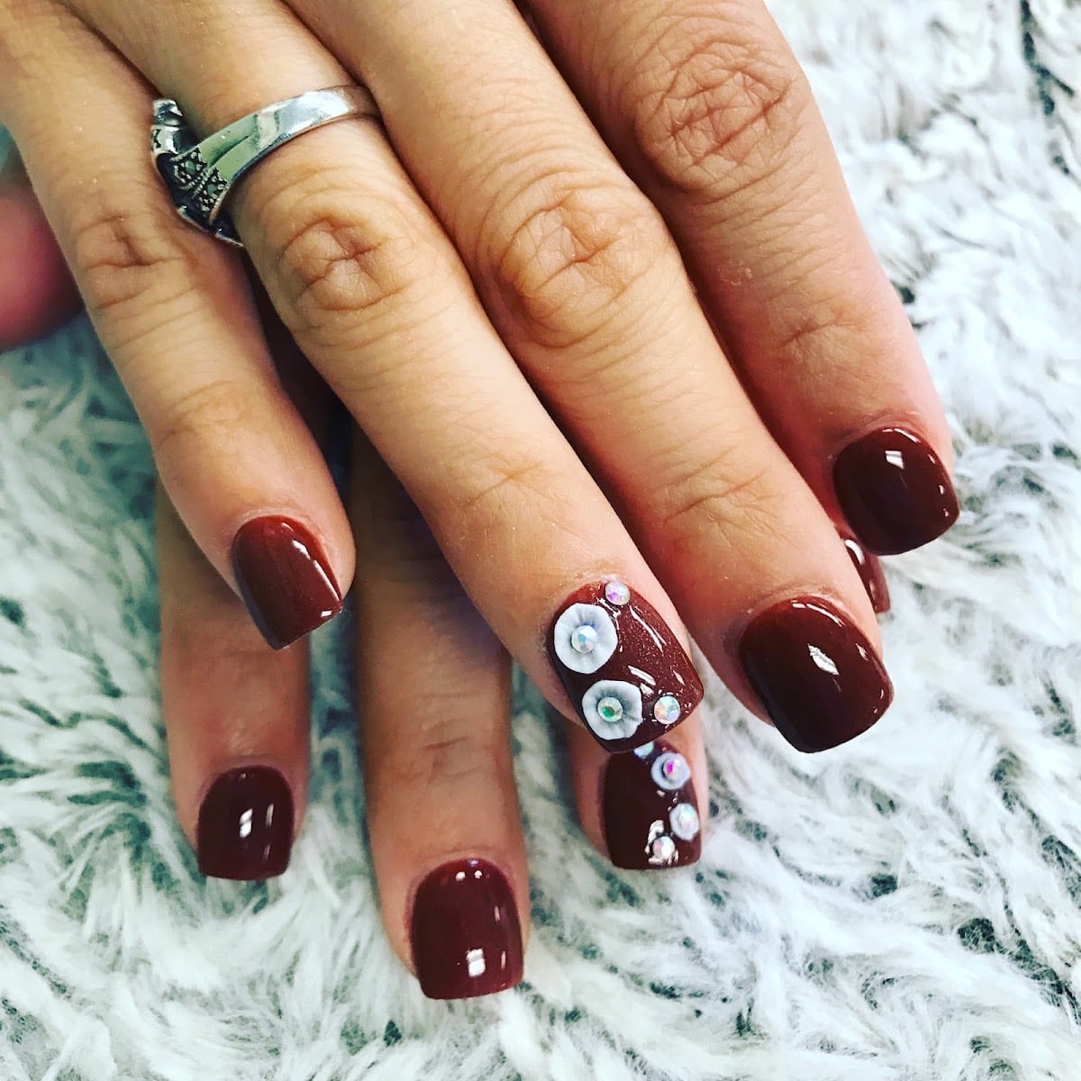 Silo Nails