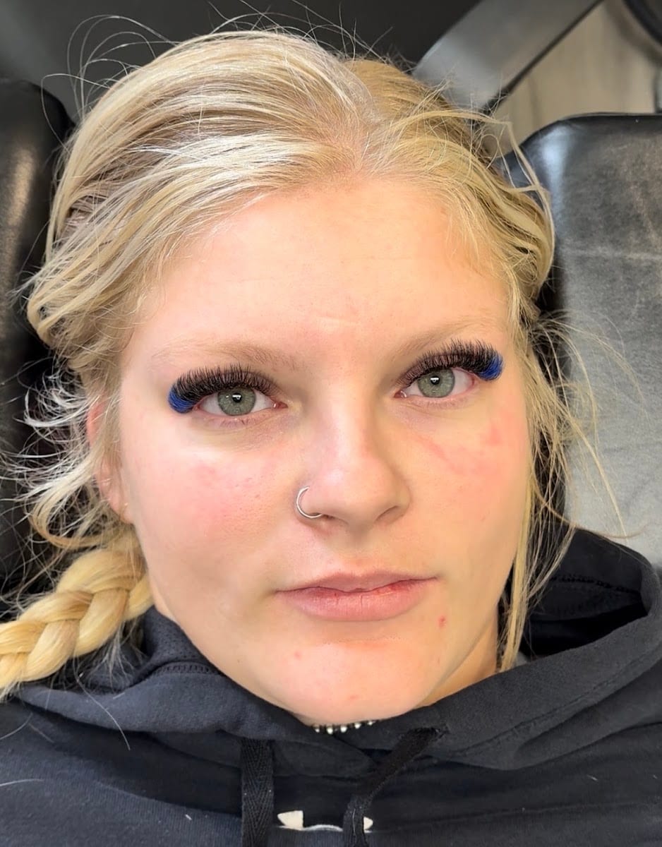 Kayla Leary Eye Lash Extensions, photo 2