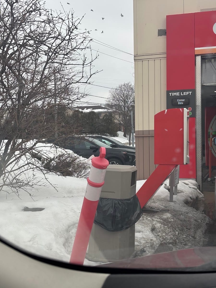 Esso Car Wash, photo 3