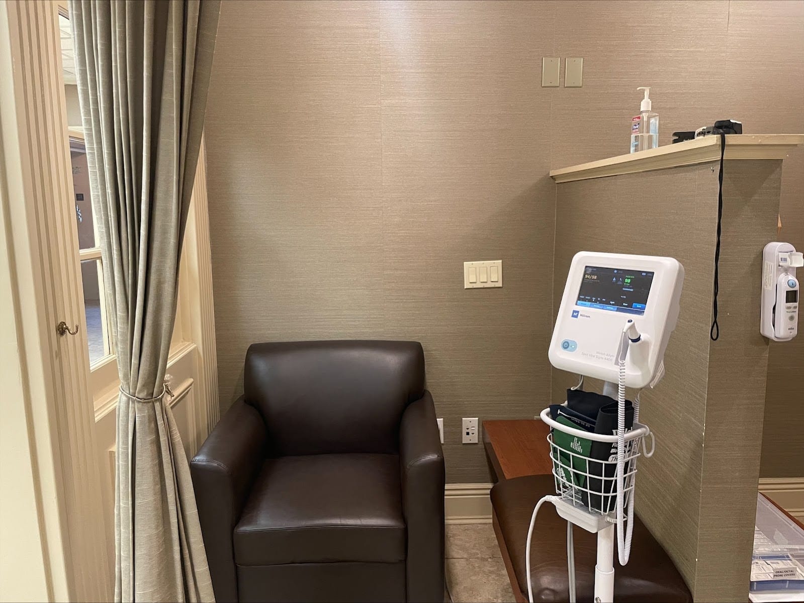 The Doctors' Office Urgent Care of Paramus, photo 3