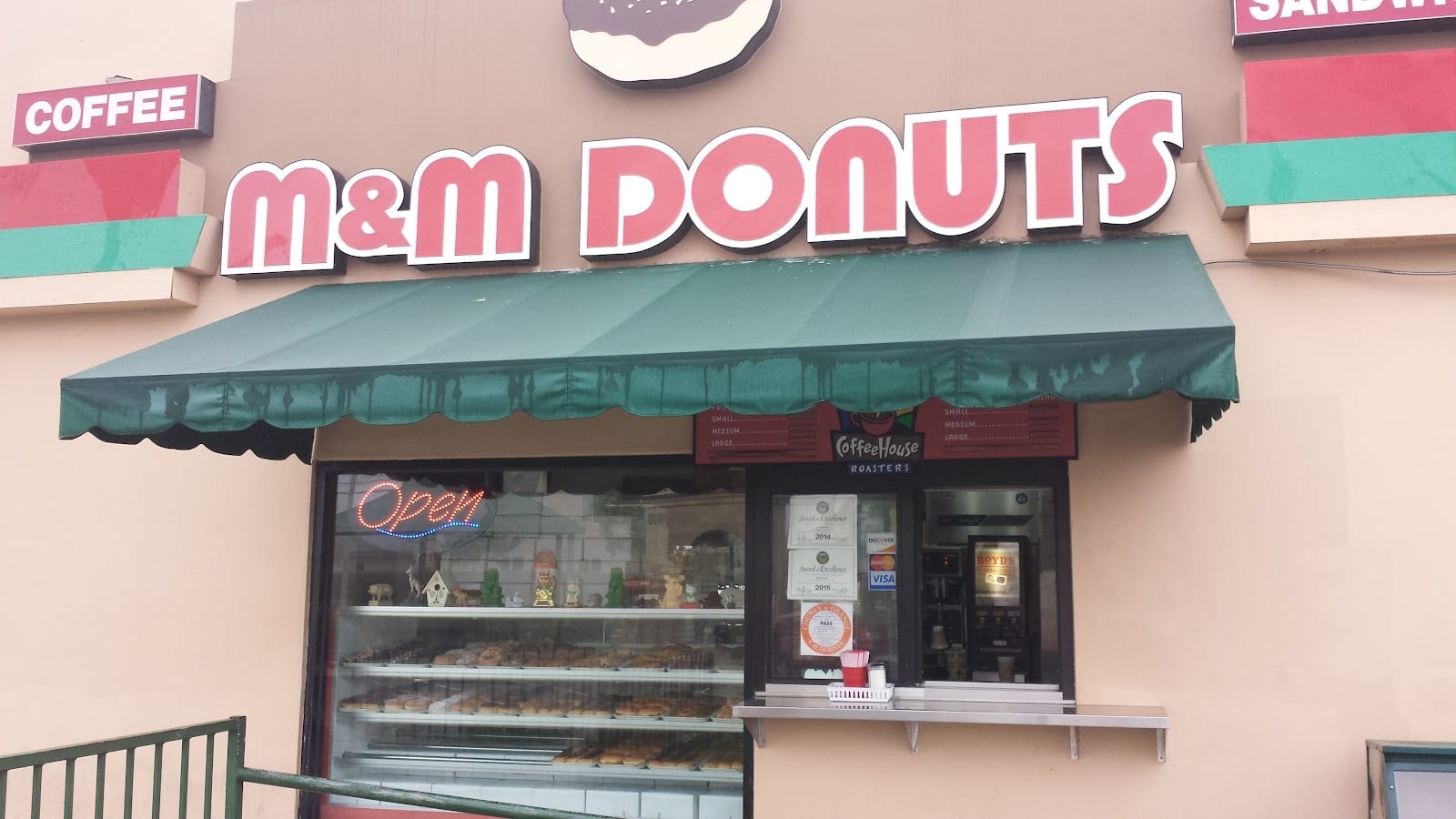 M & M Donuts