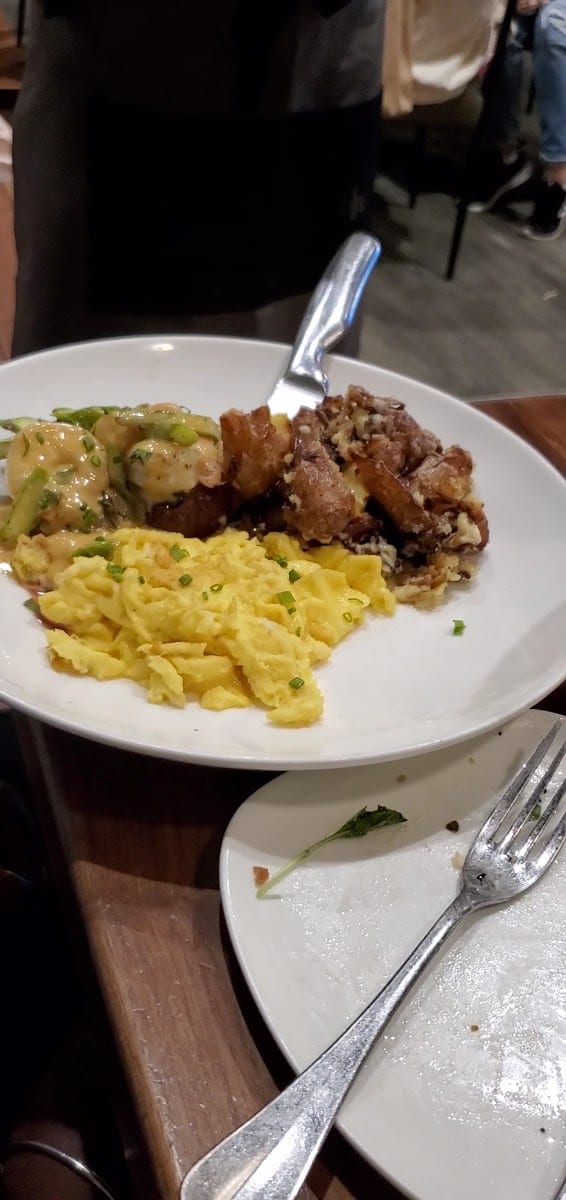 Cooper’s Hawk Winery & Restaurant, photo 3