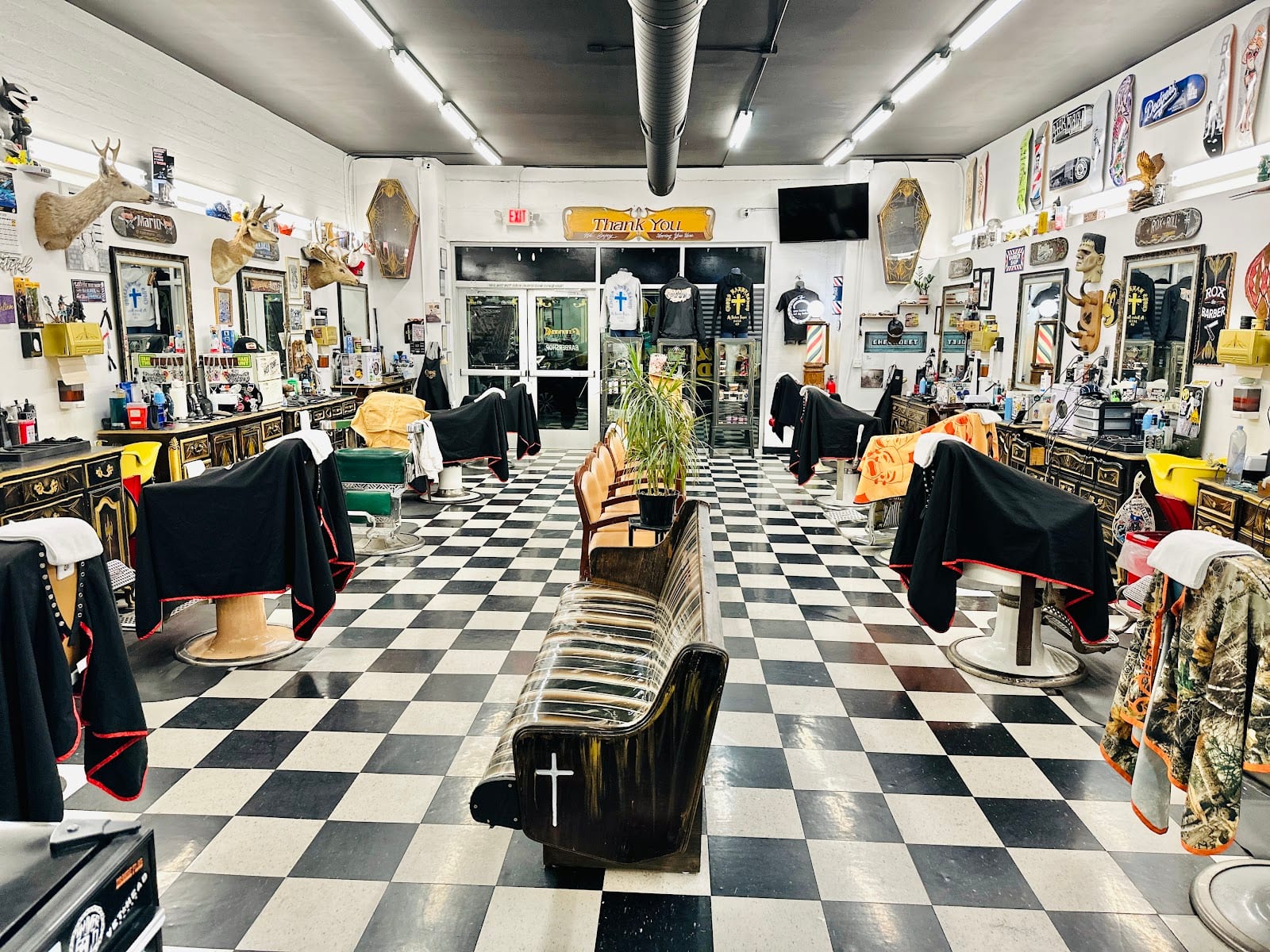 Chops Barbershop and Shave Parlor, photo 3