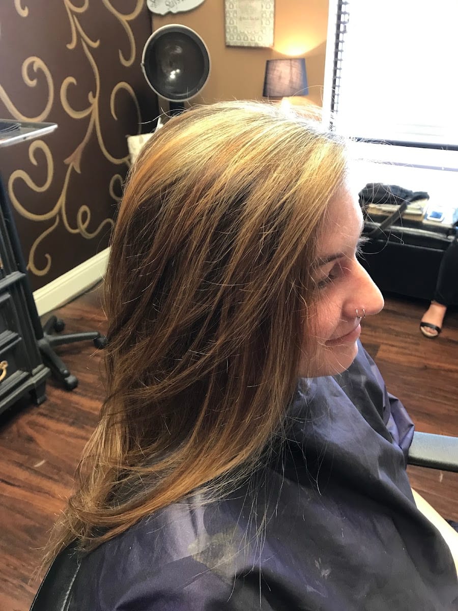 Robin at Legacy Salons and Day Spa
