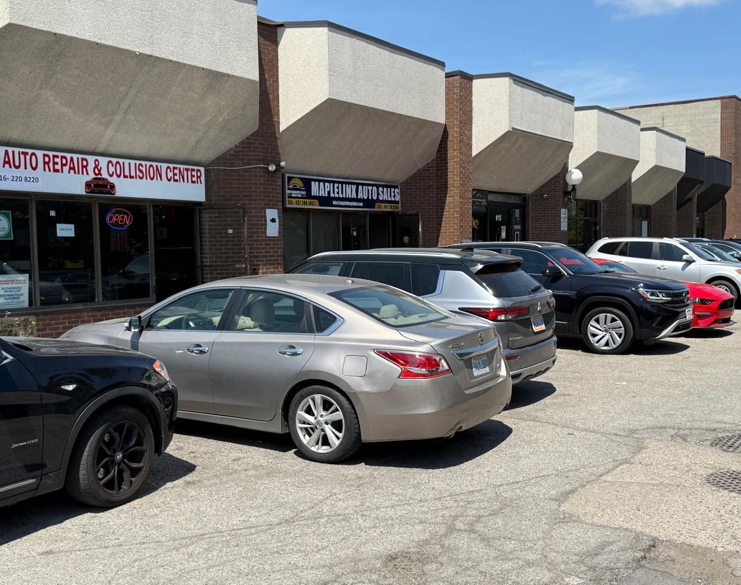 AUTO REPAIR & COLLISION CENTRE
