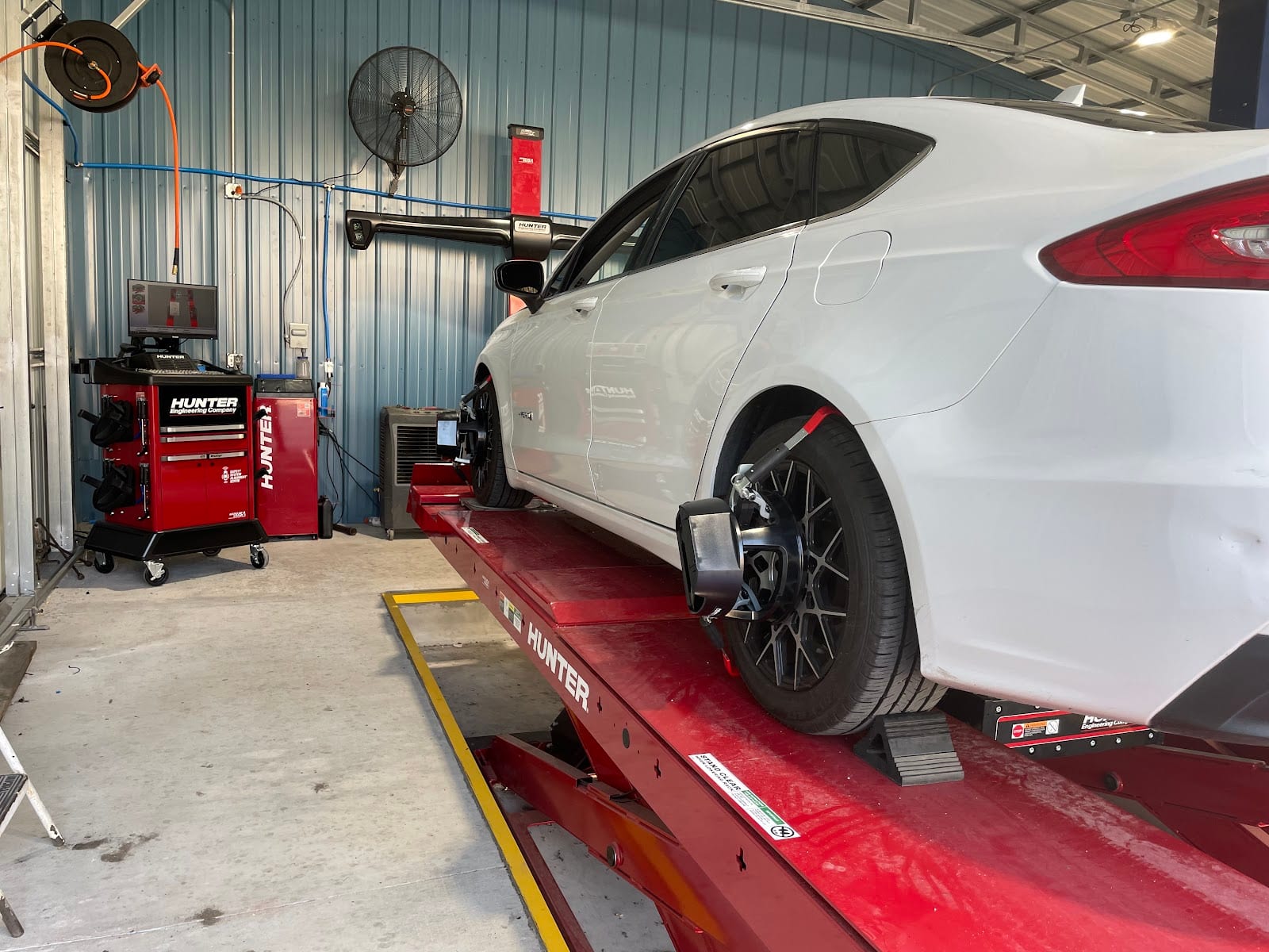 Paul's Auto & Collision